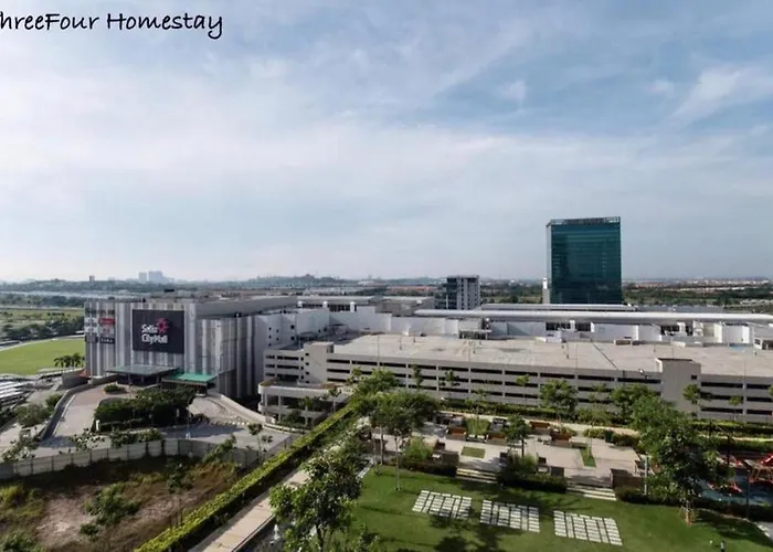2-Bedroom Apartment@Trefoil Setia Alam